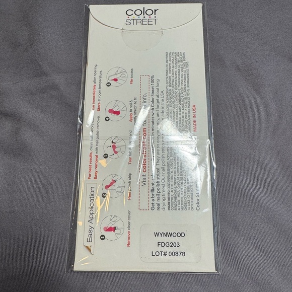 *Rare, HTF* Color Street: Wynwood | Silver Black Pearl Geometric Abstract Design - Picture 4 of 8